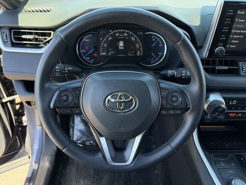 Used 2020 Toyota RAV4 XSE image 24