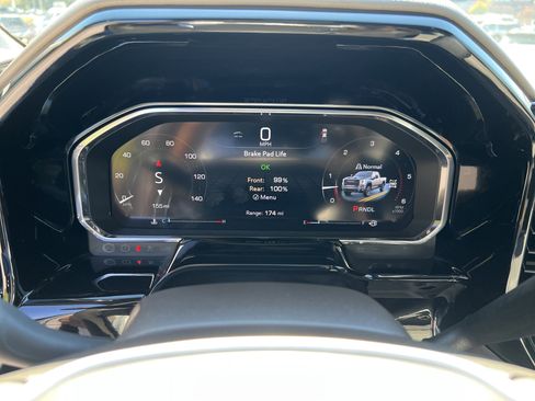 New 2026 GMC Sierra 2500 SLT w/ SLT Premium Package image 36