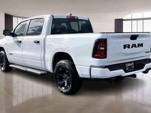 New 2026 RAM 1500 Express AWD/4WD image 3