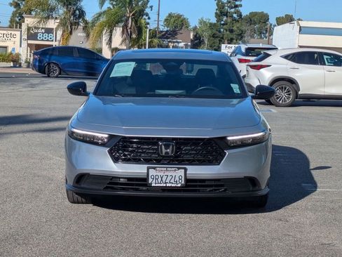 Used 2024 Honda Accord Sport image 2