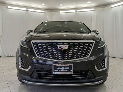 Used 2020 Cadillac XT5 Premium Luxury image 3