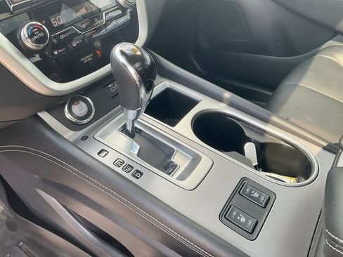 Used 2020 Nissan Murano SL w/ Moonroof Package AWD/4WD image 25