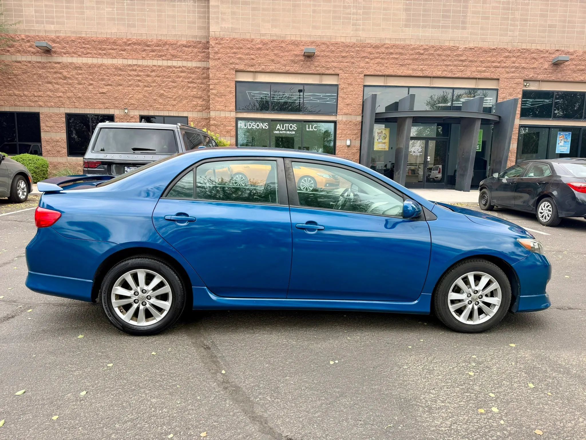 Used 2009 Toyota Corolla S w/ Sport Pkg FWD image 4