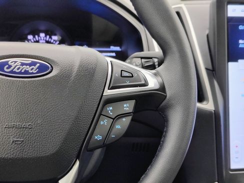 Used 2024 Ford Edge SEL w/ Convenience Package AWD/4WD image 40