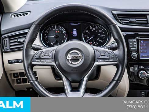 Used 2018 Nissan Rogue Sport SL image 24