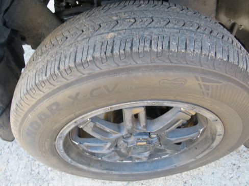 Used 2016 Toyota Tundra SR5 image 15