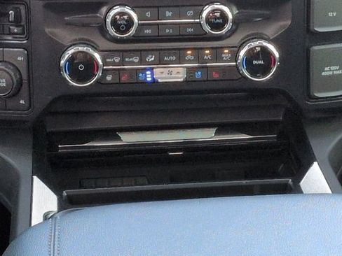 Used 2024 Ford F250 Lariat w/ Lariat Ultimate Package AWD/4WD image 19