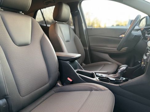 Used 2024 Buick Encore GX Preferred w/ Comfort Package image 11