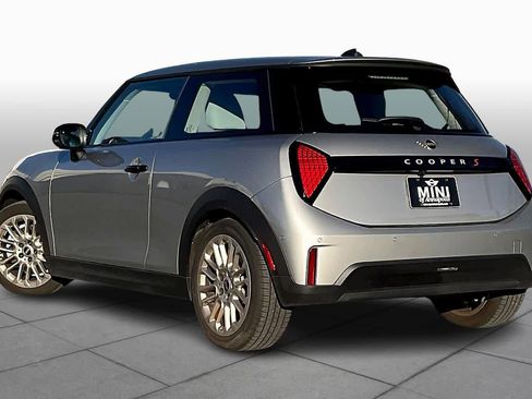 Certified 2025 MINI Cooper S image 11