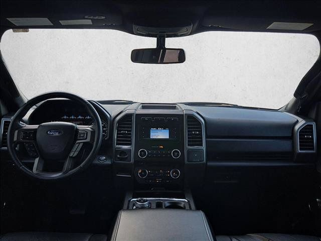 Used 2018 Ford Expedition XLT w/ Equipment Group 201A RWD image 12