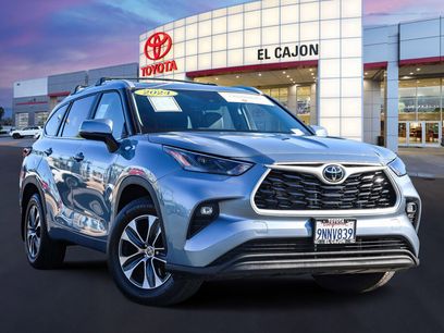 Certified 2024 Toyota Highlander LE