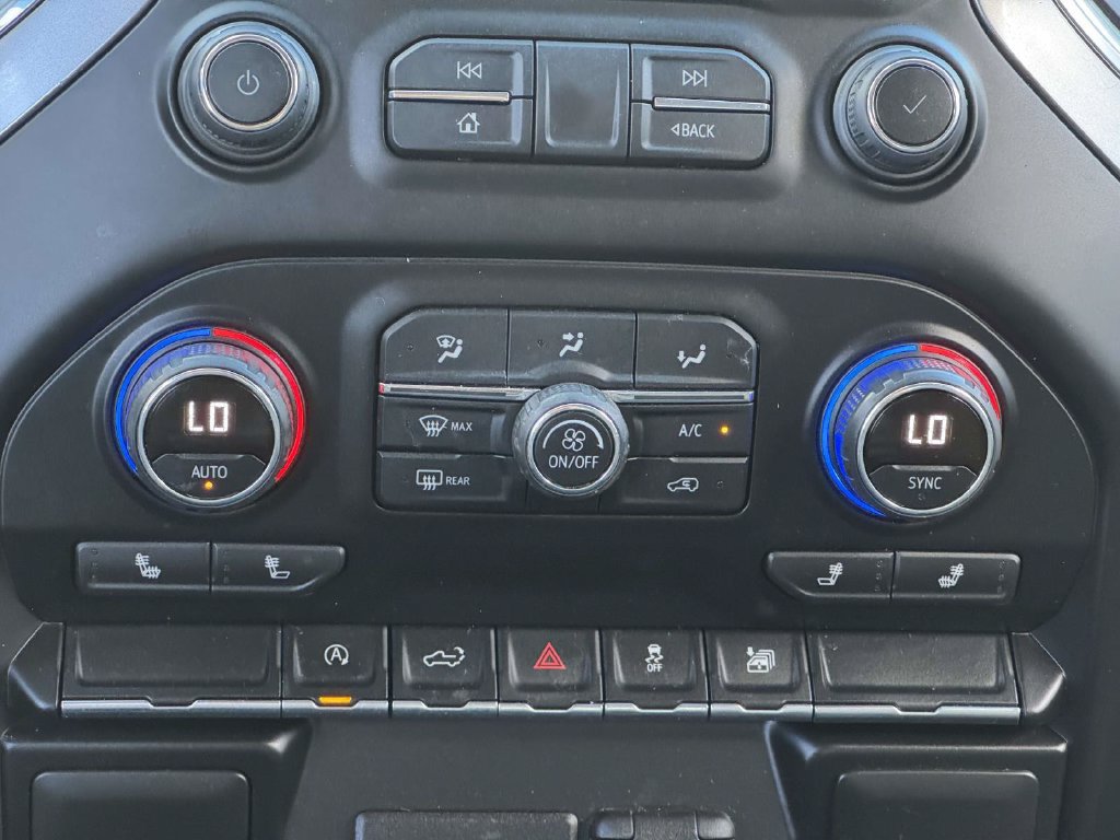 Used 2021 Chevrolet Silverado 1500 LT AWD/4WD image 5