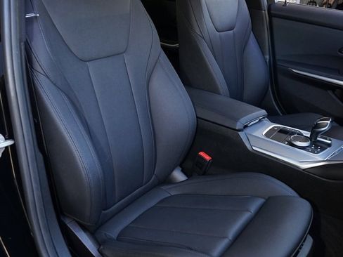 Used 2021 BMW 330i Sedan w/ Convenience Package image 10