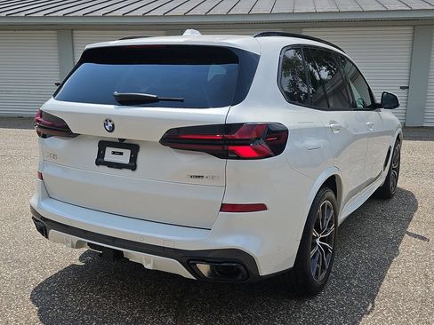 Used 2025 BMW X5 xDrive40i w/ Executive Package AWD/4WD image 7