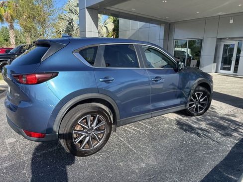 Used 2018 MAZDA CX-5 Touring w/ Preferred Equipment Package image 3