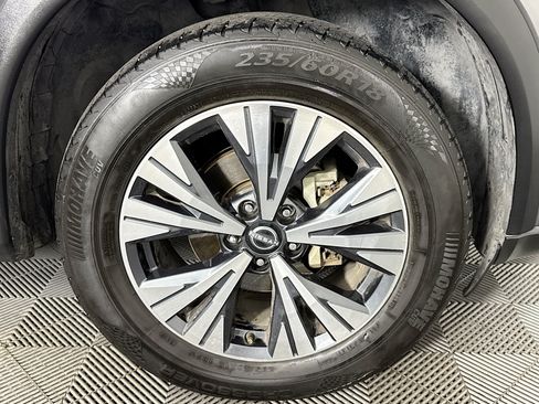 Used 2022 Nissan Rogue SV FWD image 30