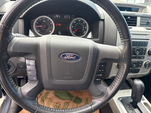 Used 2012 Ford Escape XLT AWD/4WD image 18