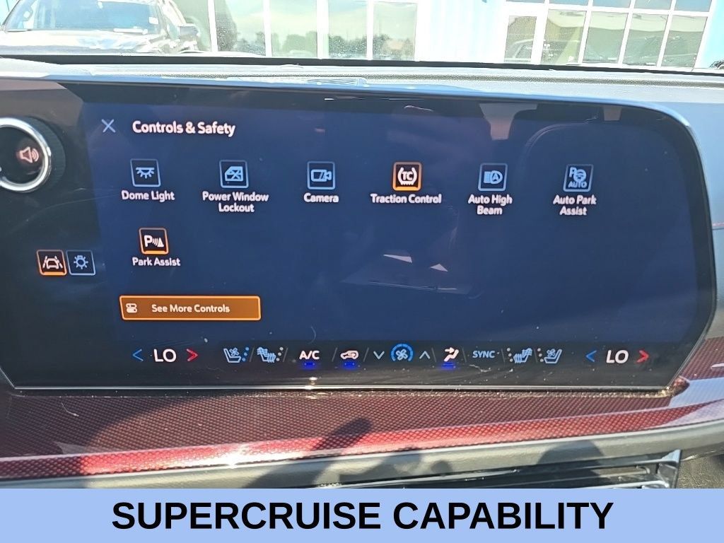 Used 2026 Chevrolet Traverse RS AWD/4WD image 34