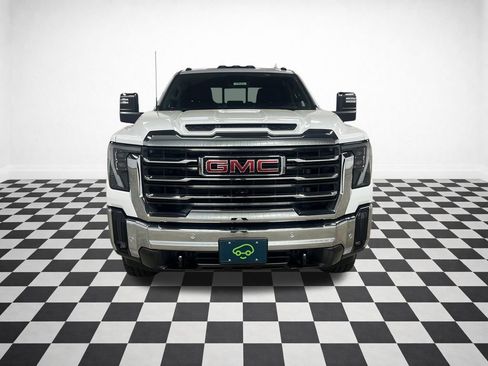 Certified 2025 GMC Sierra 2500 SLT w/ SLT Premium Package AWD/4WD image 3