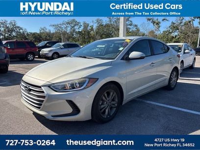 Used 2017 Hyundai Elantra SE