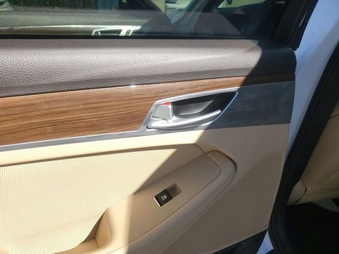 Used 2020 Genesis G80 3.8 image 17