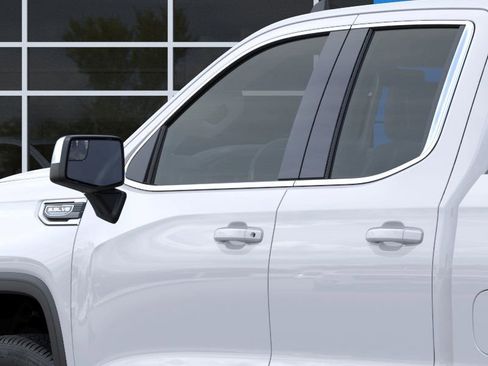 New 2026 GMC Sierra 1500 SLE w/ X31 Off-Road Package image 13