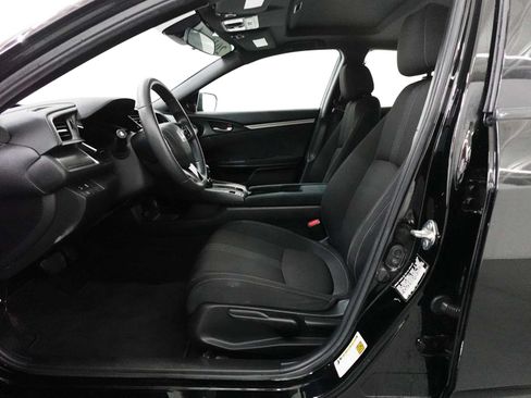 Used 2019 Honda Civic EX image 12