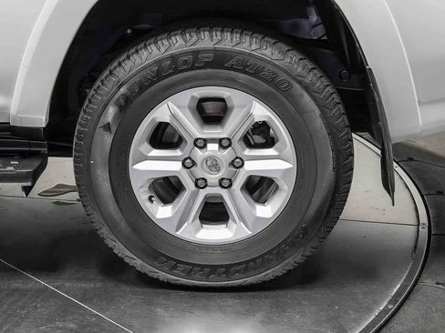 Certified 2023 Toyota 4Runner SR5 Premium w/ Moonroof Package AWD/4WD image 10
