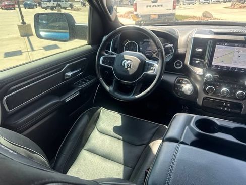 Used 2023 RAM 1500 Laramie AWD/4WD image 16