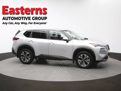 Used 2023 Nissan Rogue SV AWD/4WD image 43