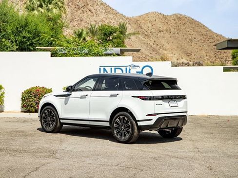 New 2026 Land Rover Range Rover Evoque S AWD/4WD image 9