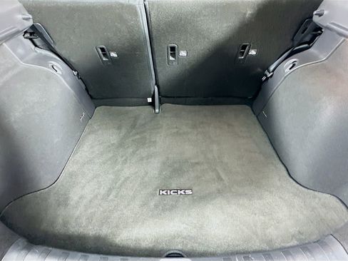 Certified 2023 Nissan Kicks SV image 32