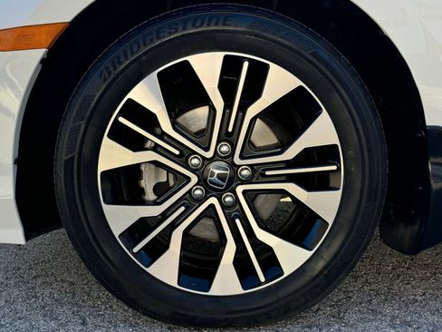 Used 2025 Honda Odyssey Elite image 10