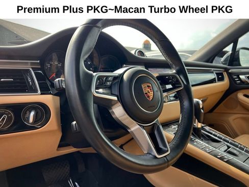 Used 2017 Porsche Macan AWD/4WD image 44