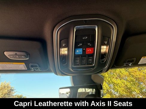 New 2026 Jeep Grand Cherokee L Limited w/ Luxury Tech Group II AWD/4WD image 11