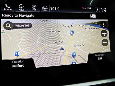 Used 2018 Honda Accord Touring image 16