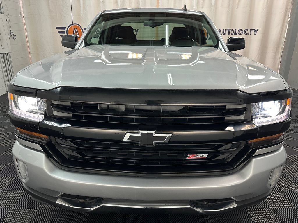 Used 2017 Chevrolet Silverado 1500 LT w/ Redline Edition AWD/4WD image 3