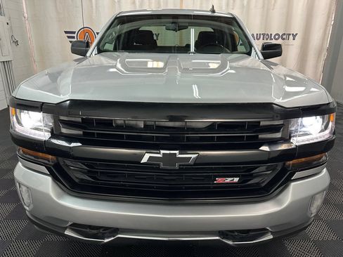Used 2017 Chevrolet Silverado 1500 LT w/ Redline Edition AWD/4WD image 3
