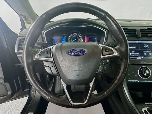 Used 2014 Ford Fusion Titanium image 12