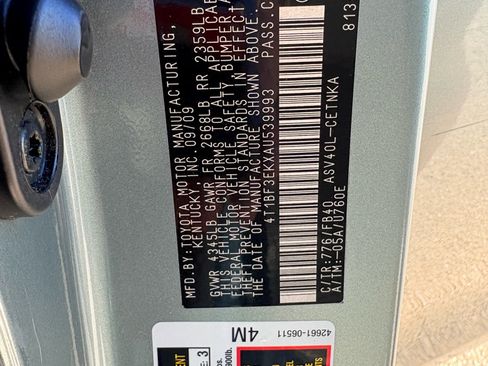 Used 2010 Toyota Camry LE image 14