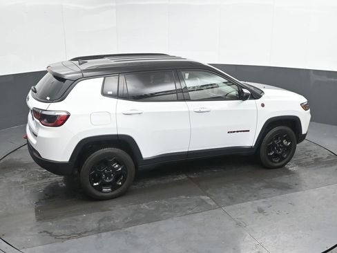 Used 2024 Jeep Compass Trailhawk image 37