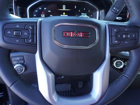 New 2026 GMC Sierra 1500 Elevation image 19