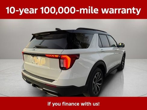 Used 2025 Ford Explorer ST-Line w/ Premium Package RWD image 7