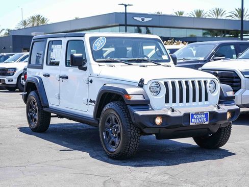 Used 2023 Jeep Wrangler Unlimited Sport AWD/4WD image 3