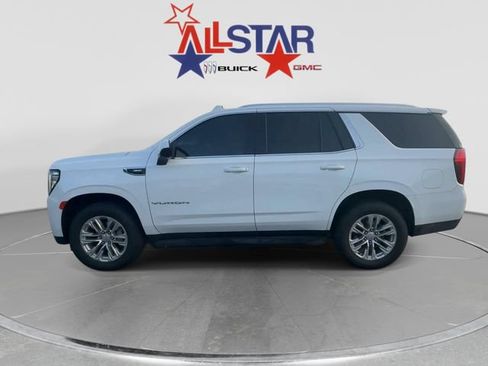 Used 2024 GMC Yukon SLE w/ Gmc Pro Safety Plus Package AWD/4WD image 4