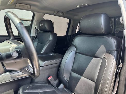 Used 2014 Chevrolet Silverado 1500 LTZ AWD/4WD image 16