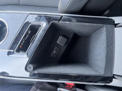 Used 2024 Cadillac Lyriq Luxury w/ LPO, Floor Liner Package image 38