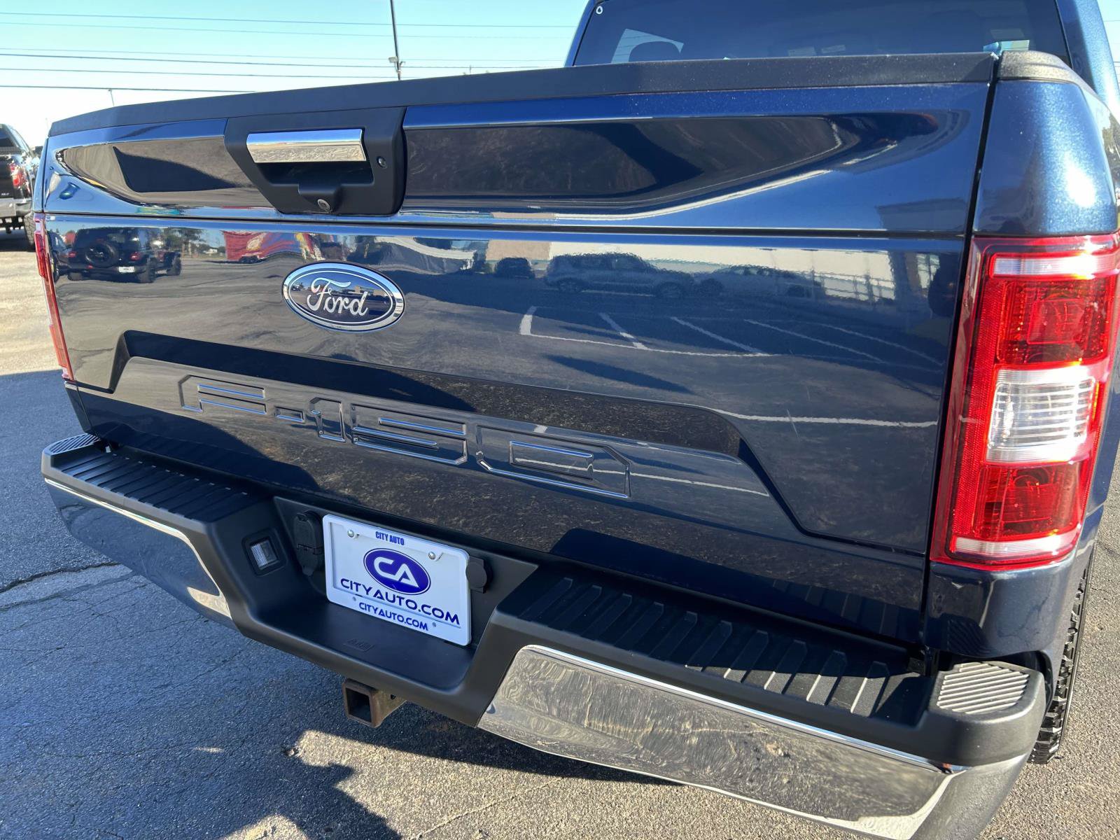 Used 2020 Ford F150 XLT w/ Equipment Group 302A Luxury AWD/4WD image 13