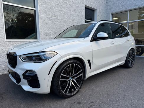 Used 2019 BMW X5 xDrive50i image 3