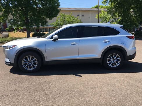 Used 2018 MAZDA CX-9 Touring AWD/4WD image 3